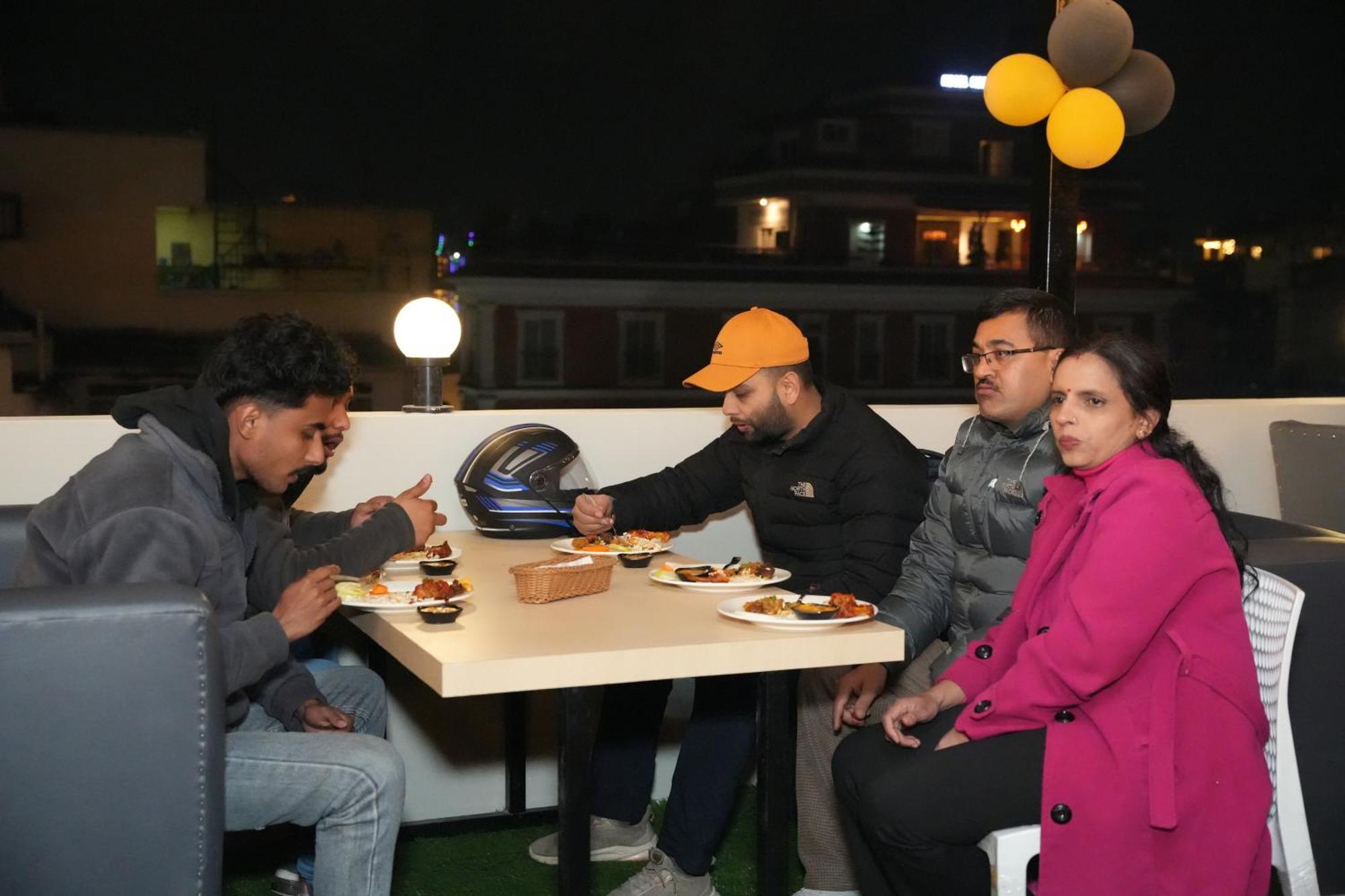 Royal Kings Hotel Kathmandu Luaran gambar